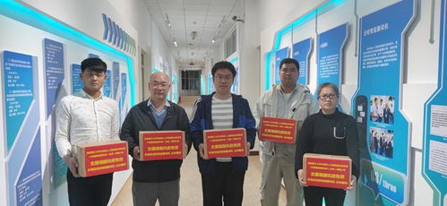 昆明理工大学驰援100台小语种翻译机助力瑞丽抗疫